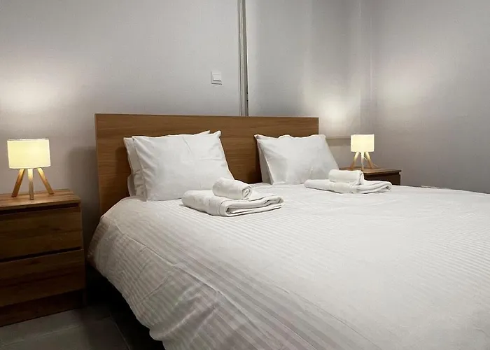 The Minimal Nest * Nicosia